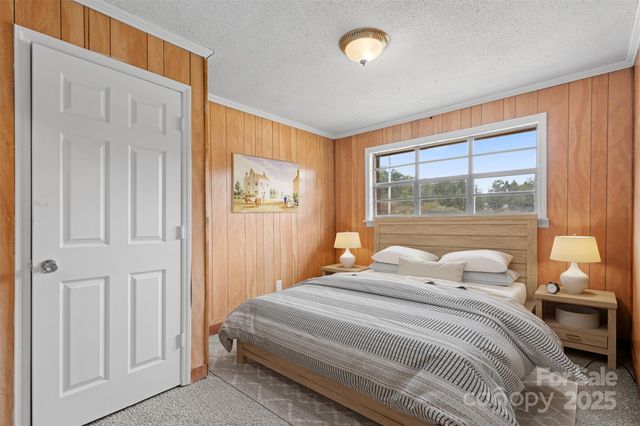 170 Redmon Road, Harmony, NC 28634