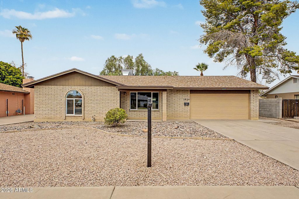 2820 S GEORGE Drive, Tempe, AZ 85282 — exterior
