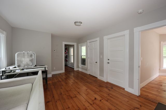 449 W. River Road, Hooksett, NH 03106