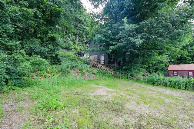 449 W. River Road, Hooksett, NH 03106