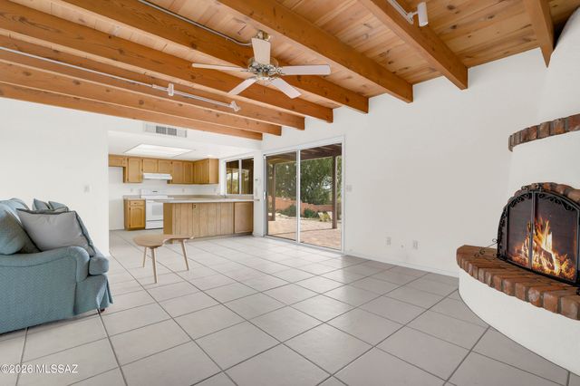 3951 N Four Winds Drive, Tucson, AZ 85750