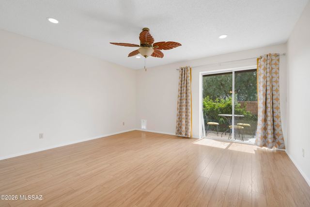 3951 N Four Winds Drive, Tucson, AZ 85750