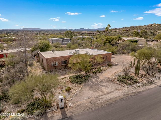 3951 N Four Winds Drive, Tucson, AZ 85750