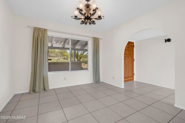 3951 N Four Winds Drive, Tucson, AZ 85750