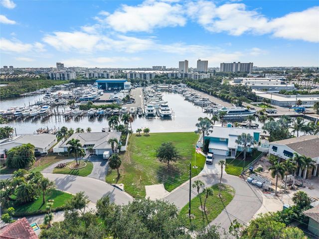 1301 SEA GULL DRIVE S, St Petersburg, FL 33707