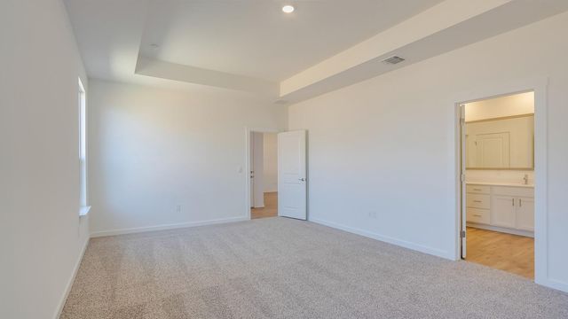 1916 Crooked Creek ST, Leander, TX 78641