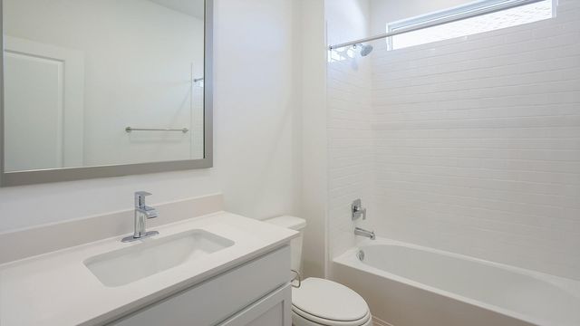 1916 Crooked Creek ST, Leander, TX 78641