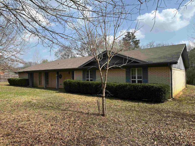 957 W FM 23, Rusk, TX 75785