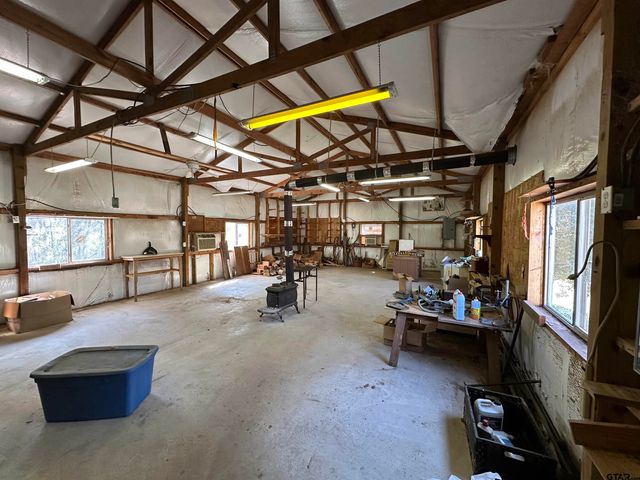 957 W FM 23, Rusk, TX 75785