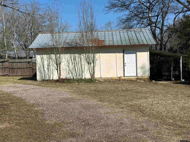 957 W FM 23, Rusk, TX 75785