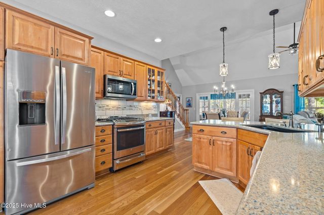 176 Simmons Drive, West End, NC 27376