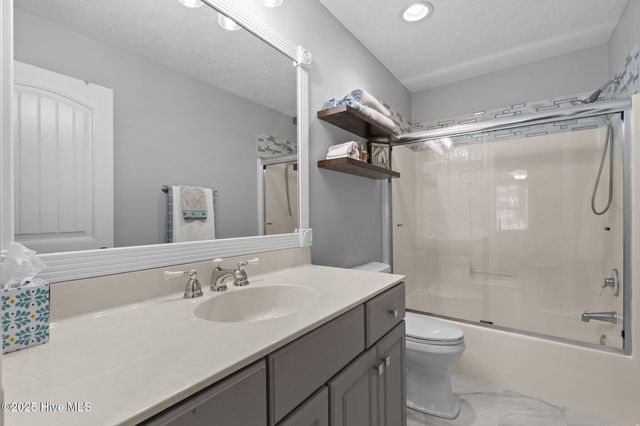 176 Simmons Drive, West End, NC 27376