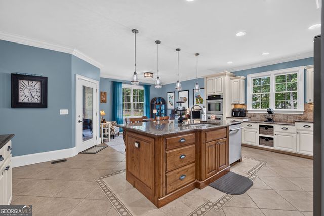 20 Winterberry Lane SE, Rome, GA 30161