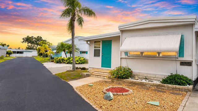 7234 MOUNT FAIRFIELD ROAD NE 529, St Petersburg, FL 33702