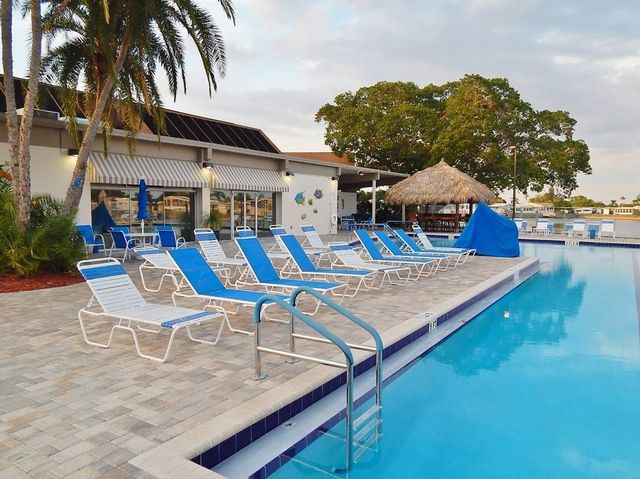 7234 MOUNT FAIRFIELD ROAD NE 529, St Petersburg, FL 33702