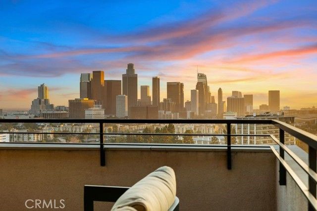 1056 N Joels Place, Los Angeles, CA 90012