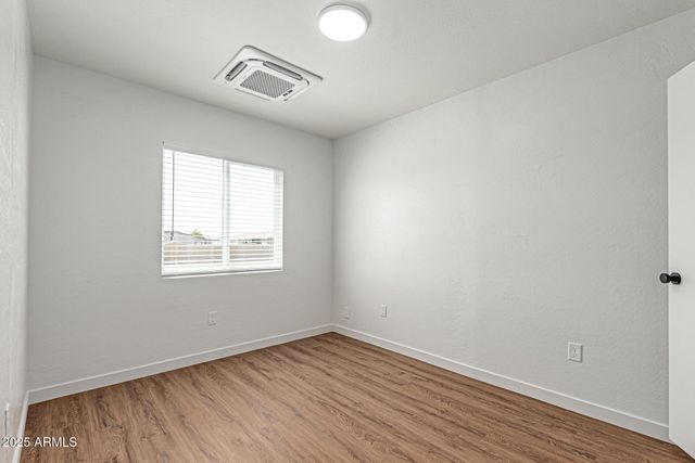 1934 E CARVER Drive 1, Phoenix, AZ 85040