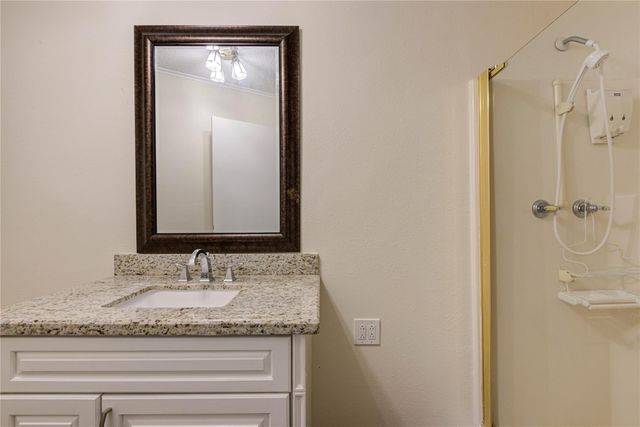 10850 Kirktown Drive, Houston, TX 77089