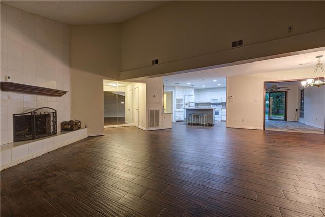 10850 Kirktown Drive, Houston, TX 77089