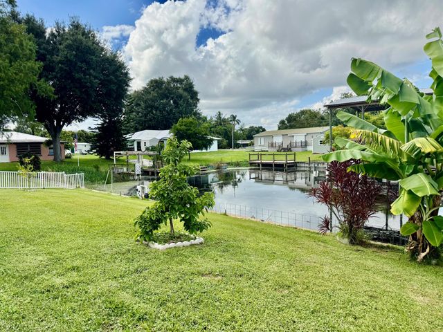 1903 SE 30th Street S, Okeechobee, FL 34974