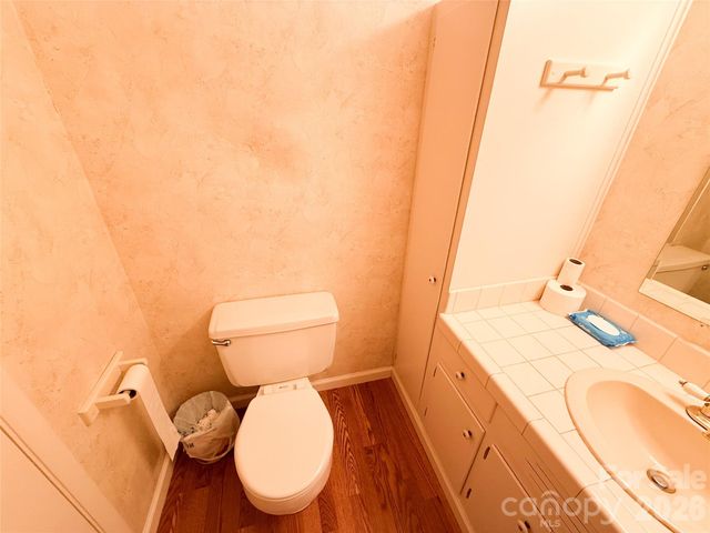 301 Starmount Drive, Statesville, NC 28677