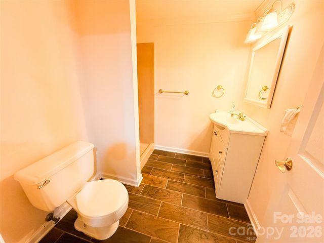 301 Starmount Drive, Statesville, NC 28677