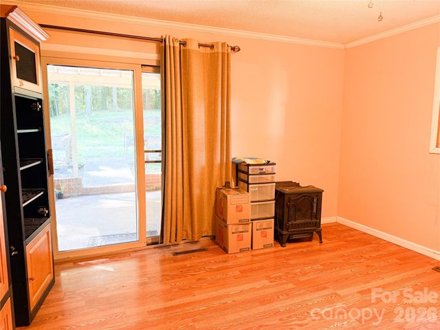 301 Starmount Drive, Statesville, NC 28677