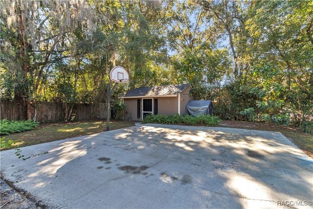 20840 Chestnut Street, Dunnellon, FL 34431