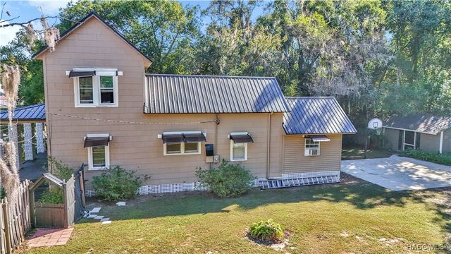 20840 Chestnut Street, Dunnellon, FL 34431