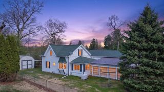 325 Ackerson Lake Drive, Napoleon Twp, MI 49201