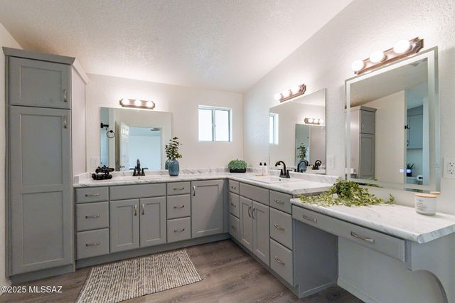 12124 N Musket Road, Marana, AZ 85653