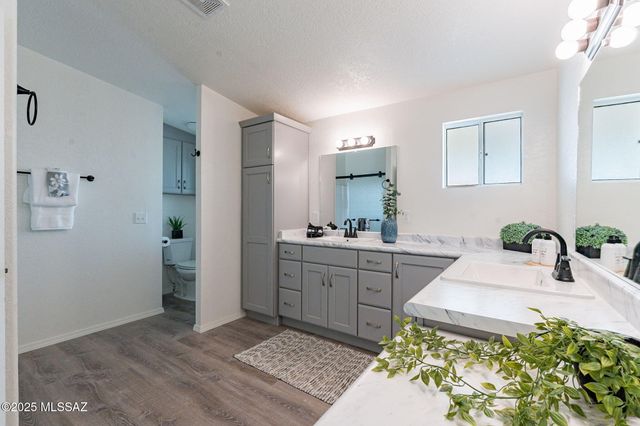 12124 N Musket Road, Marana, AZ 85653