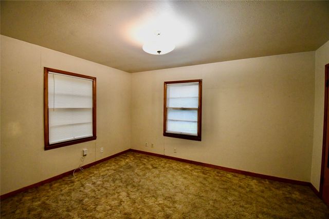 1314 W Water Street, Weatherford, TX 76086