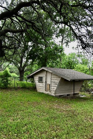1314 W Water Street, Weatherford, TX 76086