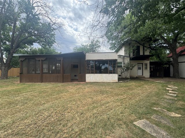 2101 Highland Avenue, Abilene, TX 79605