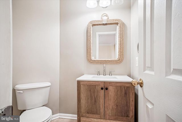 3401 BLUE MALLARD LNDG, Alexandria, VA 22306