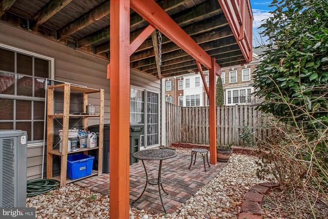 3401 BLUE MALLARD LNDG, Alexandria, VA 22306