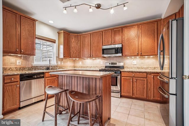 3401 BLUE MALLARD LNDG, Alexandria, VA 22306