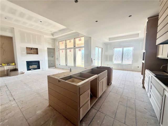 7645 N Booth Avenue, Kansas City, MO 64158