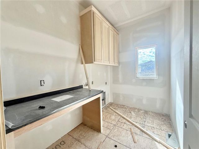 7645 N Booth Avenue, Kansas City, MO 64158