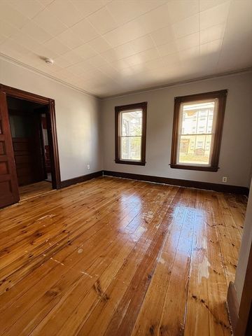 150 Franklin St 1, Framingham, MA 01702