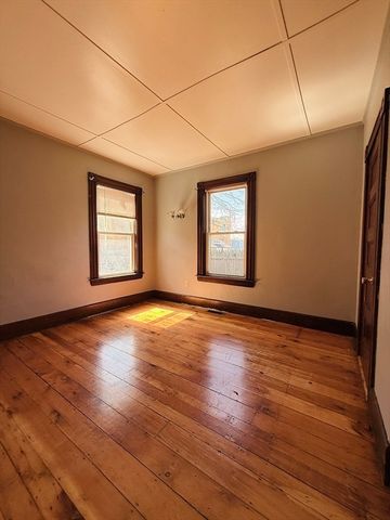 150 Franklin St 1, Framingham, MA 01702