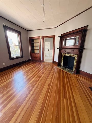 150 Franklin St 1, Framingham, MA 01702
