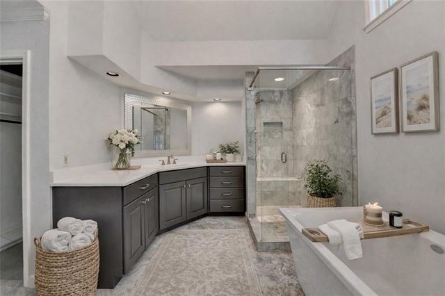 5970 Rachel Ridge, Peachtree Corners, GA 30092