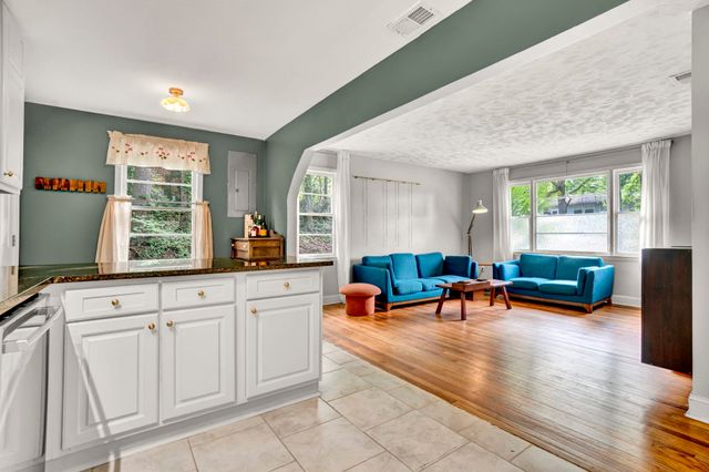 331 Amherst Drive, Spartanburg, SC 29306