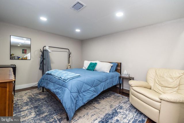 253 LUFF LN, Warminster, PA 18974