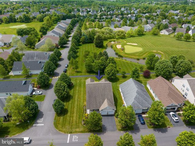 2040 KINGSVIEW RD, Macungie, PA 18062