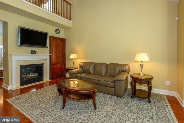 2040 KINGSVIEW RD, Macungie, PA 18062