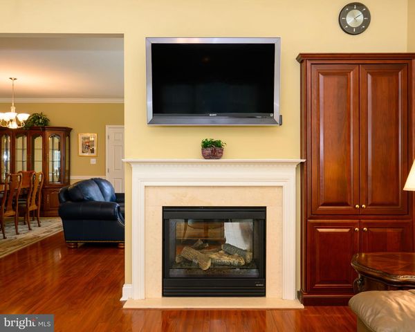 2040 KINGSVIEW RD, Macungie, PA 18062