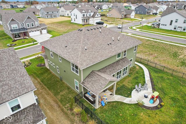 4309 Ironclad Drive, Bargersville, IN 46106